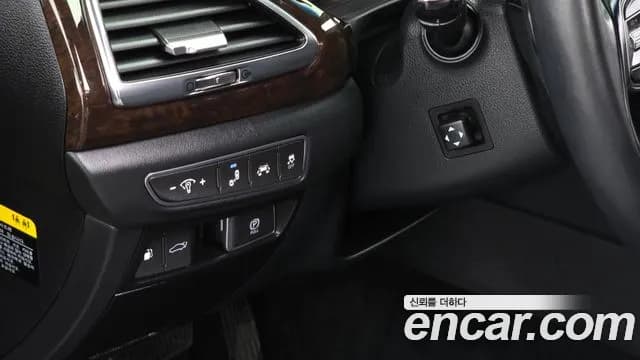 2018 Genesis EQ900 3.8 GDI AWD Sold VIN KMHG141DDJU051560 – photo 20 2018 Genesis EQ900 3.8 GDI AWD Sold VIN KMHG141DDJU051560 – photo 20