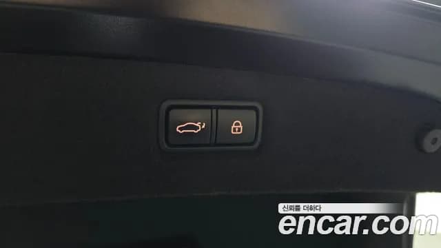 2019 Genesis G90 3.8 AWD Sold VIN KMHG141DDKU063857 – engine bay 2019 Genesis G90 3.8 AWD Sold VIN KMHG141DDKU063857 – engine bay