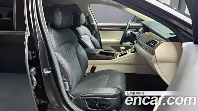 2019 Genesis G90 3.8 AWD Sold VIN KMHG141DDKU064911 – photo 18 2019 Genesis G90 3.8 AWD Sold VIN KMHG141DDKU064911 – photo 18