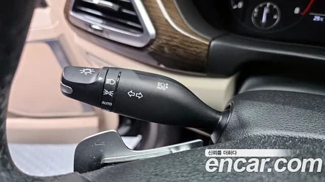 2019 Genesis G90 3.8 AWD Sold VIN KMHG141DDKU064911 – photo 26 2019 Genesis G90 3.8 AWD Sold VIN KMHG141DDKU064911 – photo 26