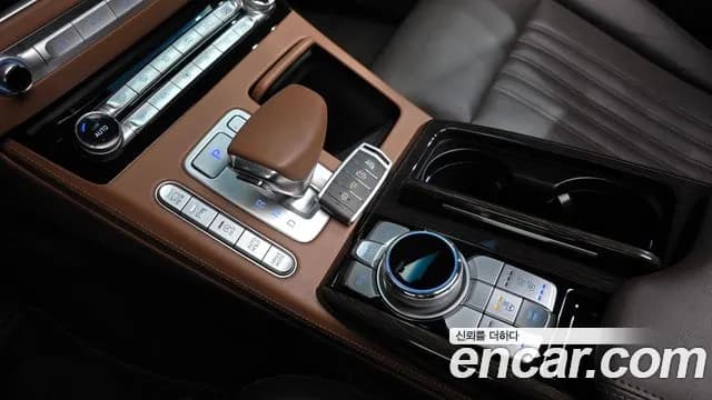 2019 Genesis G90 3.8 AWD Sold VIN KMHG141DDKU075261 – photo 20 2019 Genesis G90 3.8 AWD Sold VIN KMHG141DDKU075261 – photo 20