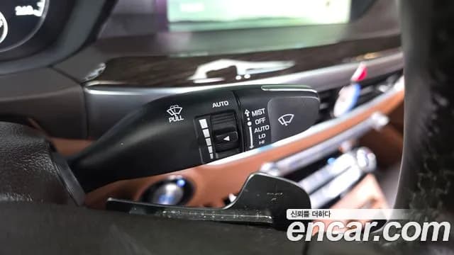2019 Genesis G90 3.8 AWD Sold VIN KMHG141DDKU075261 – photo 29 2019 Genesis G90 3.8 AWD Sold VIN KMHG141DDKU075261 – photo 29