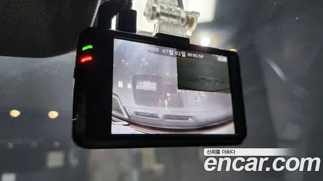 2020 Genesis G90 3.8 AWD Sold VIN KMHG141DDLU080903 – photo 13 2020 Genesis G90 3.8 AWD Sold VIN KMHG141DDLU080903 – photo 13