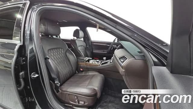 2021 Genesis G90 3.8 AWD Sold VIN KMHG141DDMU087865 – photo 18 2021 Genesis G90 3.8 AWD Sold VIN KMHG141DDMU087865 – photo 18
