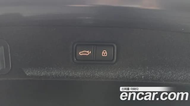 2018 Genesis EQ900 3.3 T-GDI AWD Sold VIN KMHG241ADJU041091 – photo 19 2018 Genesis EQ900 3.3 T-GDI AWD Sold VIN KMHG241ADJU041091 – photo 19