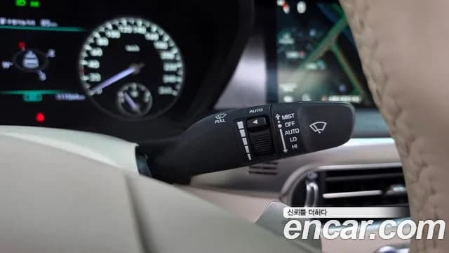 2019 Genesis G90 3.3 T AWD Sold VIN KMHG241ADKU065641 – photo 17 2019 Genesis G90 3.3 T AWD Sold VIN KMHG241ADKU065641 – photo 17