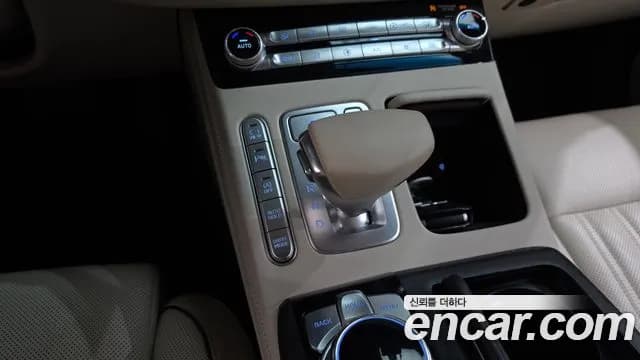 2019 Genesis G90 3.3 T AWD Sold VIN KMHG241ADKU065641 – photo 29 2019 Genesis G90 3.3 T AWD Sold VIN KMHG241ADKU065641 – photo 29