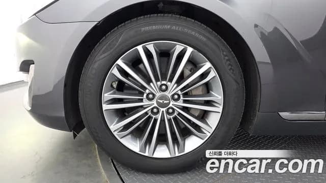 2017 Genesis EQ900 3.8 GDI AWD Sold VIN KMHG241DDHU032761 – photo 16 2017 Genesis EQ900 3.8 GDI AWD Sold VIN KMHG241DDHU032761 – photo 16