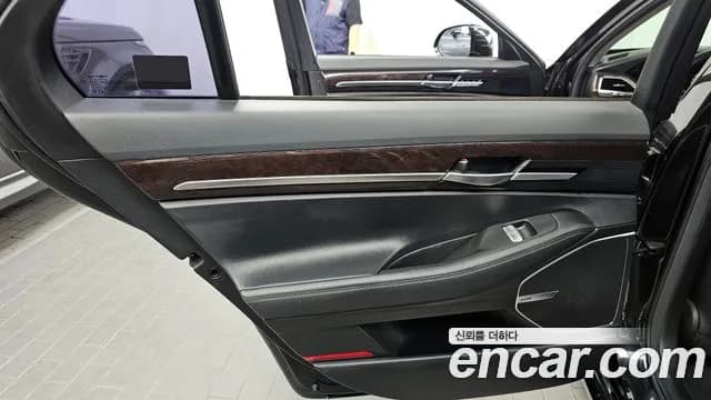 2018 Genesis EQ900 3.8 GDI AWD Sold VIN KMHG241DDJU036499 – photo 11 2018 Genesis EQ900 3.8 GDI AWD Sold VIN KMHG241DDJU036499 – photo 11