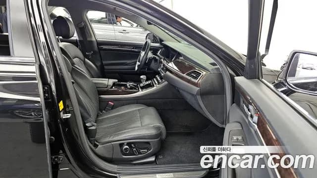 2018 Genesis EQ900 3.8 GDI AWD Sold VIN KMHG241DDJU036499 – photo 12 2018 Genesis EQ900 3.8 GDI AWD Sold VIN KMHG241DDJU036499 – photo 12