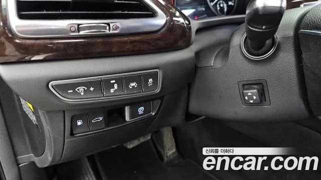 2018 Genesis EQ900 3.8 GDI AWD Sold VIN KMHG241DDJU036499 – photo 20 2018 Genesis EQ900 3.8 GDI AWD Sold VIN KMHG241DDJU036499 – photo 20