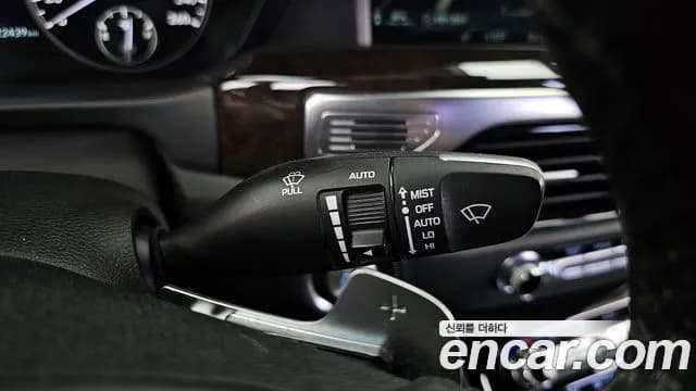 2018 Genesis EQ900 3.8 GDI AWD Sold VIN KMHG241DDJU036499 – photo 27 2018 Genesis EQ900 3.8 GDI AWD Sold VIN KMHG241DDJU036499 – photo 27