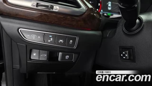 2018 Genesis EQ900 3.8 GDI AWD Sold VIN KMHG241DDJU044253 – photo 15 2018 Genesis EQ900 3.8 GDI AWD Sold VIN KMHG241DDJU044253 – photo 15