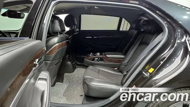 2018 Genesis EQ900 3.8 GDI AWD Sold VIN KMHG241DDJU046173 – photo 25 2018 Genesis EQ900 3.8 GDI AWD Sold VIN KMHG241DDJU046173 – photo 25