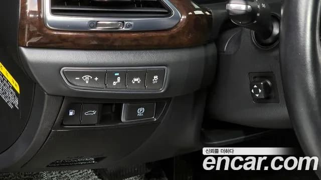2018 Genesis EQ900 3.8 GDI AWD Sold VIN KMHG241DDJU046173 – photo 26 2018 Genesis EQ900 3.8 GDI AWD Sold VIN KMHG241DDJU046173 – photo 26