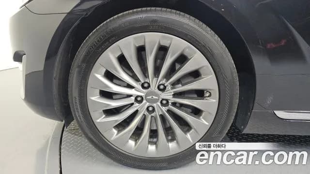 2018 Genesis EQ900 3.8 GDI AWD Sold VIN KMHG241DDJU047247 – odometer reading 2018 Genesis EQ900 3.8 GDI AWD Sold VIN KMHG241DDJU047247 – odometer reading