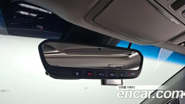 2018 Genesis EQ900 3.8 GDI AWD Sold VIN KMHG241DDJU047247 – photo 16 2018 Genesis EQ900 3.8 GDI AWD Sold VIN KMHG241DDJU047247 – photo 16