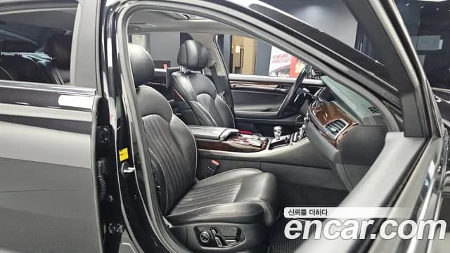 2018 Genesis EQ900 3.8 GDI AWD Sold VIN KMHG241DDJU047247 – photo 27 2018 Genesis EQ900 3.8 GDI AWD Sold VIN KMHG241DDJU047247 – photo 27