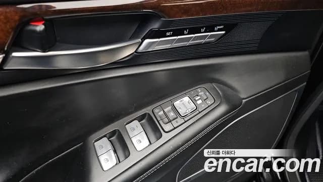 2018 Genesis EQ900 3.8 GDI AWD Sold VIN KMHG241DDJU047247 – photo 32 2018 Genesis EQ900 3.8 GDI AWD Sold VIN KMHG241DDJU047247 – photo 32