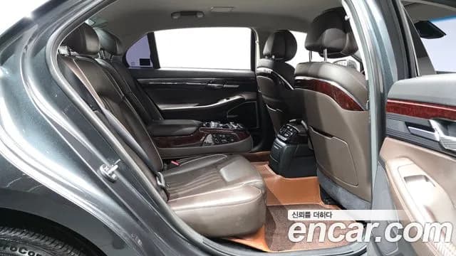 2018 Genesis EQ900 3.8 GDI AWD Sold VIN KMHG241DDJU049913 – dashboard 2018 Genesis EQ900 3.8 GDI AWD Sold VIN KMHG241DDJU049913 – dashboard