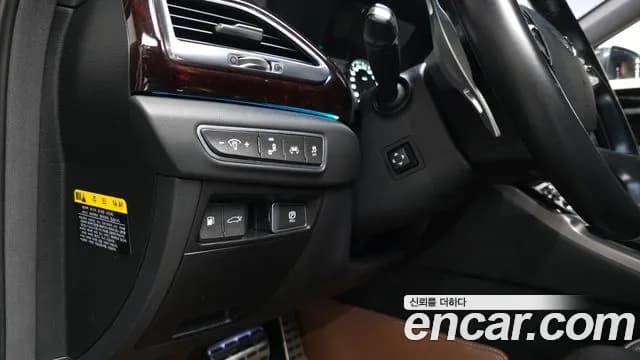 2018 Genesis EQ900 3.8 GDI AWD Sold VIN KMHG241DDJU049913 – photo 13 2018 Genesis EQ900 3.8 GDI AWD Sold VIN KMHG241DDJU049913 – photo 13