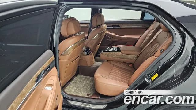 2019 Genesis G90 3.8 AWD Sold VIN KMHG241DDKU062754 – photo 19 2019 Genesis G90 3.8 AWD Sold VIN KMHG241DDKU062754 – photo 19