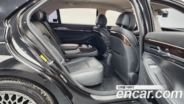 2019 Genesis G90 3.8 AWD Sold VIN KMHG241DDKU068867 – photo 16 2019 Genesis G90 3.8 AWD Sold VIN KMHG241DDKU068867 – photo 16
