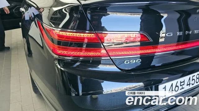 2020 Genesis G90 3.8 AWD Sold VIN KMHG241DDLU081338 – photo 27 2020 Genesis G90 3.8 AWD Sold VIN KMHG241DDLU081338 – photo 27