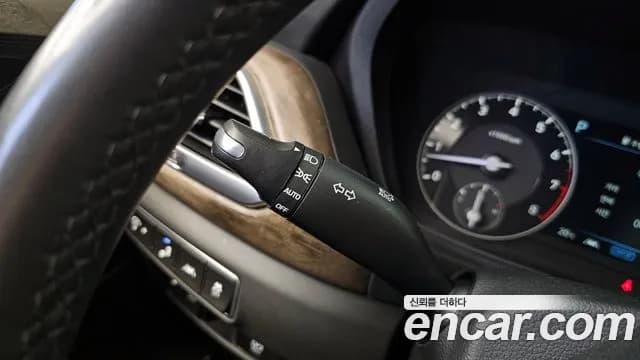 2020 Genesis G90 3.8 AWD Sold VIN KMHG241DDLU081338 – photo 32 2020 Genesis G90 3.8 AWD Sold VIN KMHG241DDLU081338 – photo 32