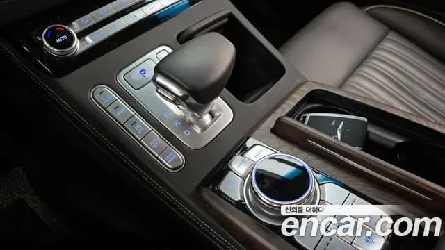 2021 Genesis G90 3.8 AWD Sold VIN KMHG241DDMU092045 – photo 16 2021 Genesis G90 3.8 AWD Sold VIN KMHG241DDMU092045 – photo 16