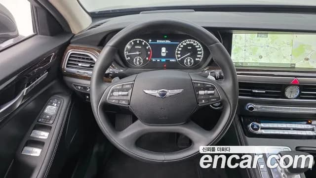 2021 Genesis G90 3.8 AWD Sold VIN KMHG241DDMU092982 – rear exterior 2021 Genesis G90 3.8 AWD Sold VIN KMHG241DDMU092982 – rear exterior