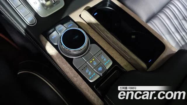 2019 Genesis G90 3.3 T AWD Sold VIN KMHG341ADKU055806 – photo 23 2019 Genesis G90 3.3 T AWD Sold VIN KMHG341ADKU055806 – photo 23
