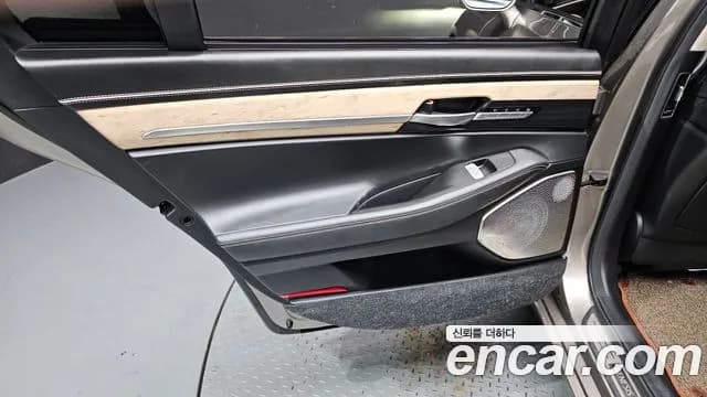 2019 Genesis G90 3.3 T AWD Sold VIN KMHG341ADKU055806 – photo 29 2019 Genesis G90 3.3 T AWD Sold VIN KMHG341ADKU055806 – photo 29