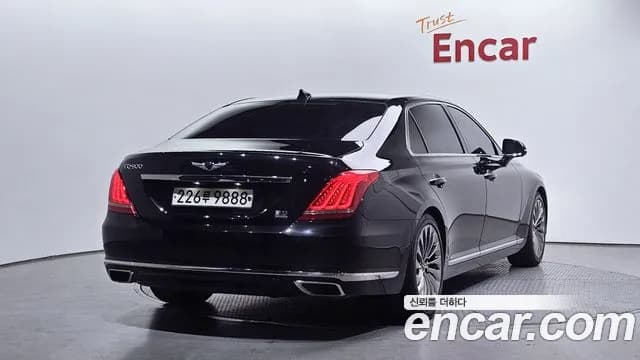 2018 Genesis EQ900 3.8 GDI AWD Sold VIN KMHG341DDJU036514 – rear exterior 2018 Genesis EQ900 3.8 GDI AWD Sold VIN KMHG341DDJU036514 – rear exterior