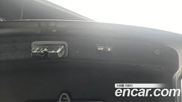 2018 Genesis EQ900 3.8 GDI AWD Sold VIN KMHG341DDJU036514 – photo 14 2018 Genesis EQ900 3.8 GDI AWD Sold VIN KMHG341DDJU036514 – photo 14