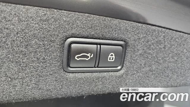 2018 Genesis EQ900 3.8 GDI AWD Sold VIN KMHG341DDJU046423 – dashboard 2018 Genesis EQ900 3.8 GDI AWD Sold VIN KMHG341DDJU046423 – dashboard