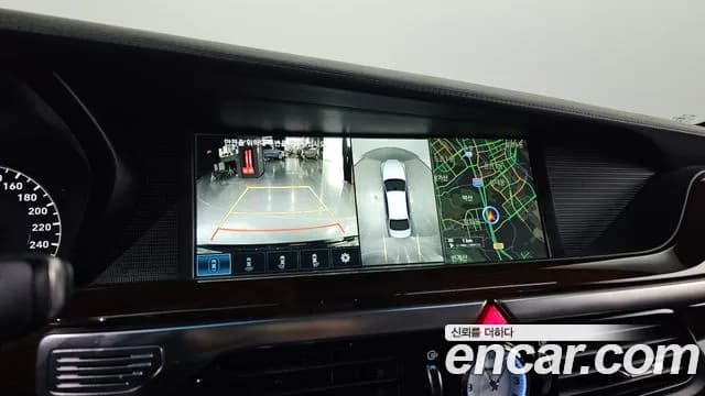 2018 Genesis EQ900 3.8 GDI AWD Sold VIN KMHG341DDJU050178 – interior seats 2018 Genesis EQ900 3.8 GDI AWD Sold VIN KMHG341DDJU050178 – interior seats