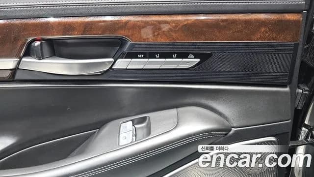 2018 Genesis EQ900 3.8 GDI AWD Sold VIN KMHG341DDJU050178 – engine bay 2018 Genesis EQ900 3.8 GDI AWD Sold VIN KMHG341DDJU050178 – engine bay