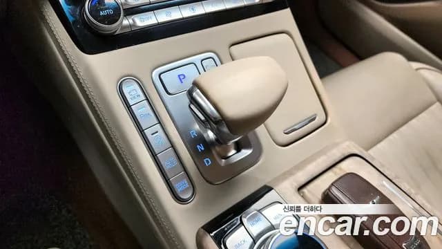 2019 Genesis G90 3.8 AWD Sold VIN KMHG341DDKU072973 – photo 16 2019 Genesis G90 3.8 AWD Sold VIN KMHG341DDKU072973 – photo 16