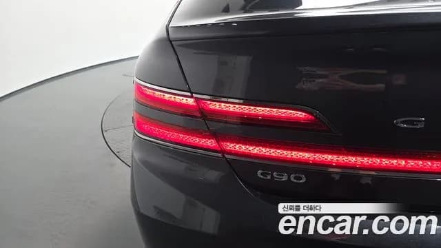 2020 Genesis G90 3.8 AWD Sold VIN KMHG341DDLU079595 – photo 15 2020 Genesis G90 3.8 AWD Sold VIN KMHG341DDLU079595 – photo 15