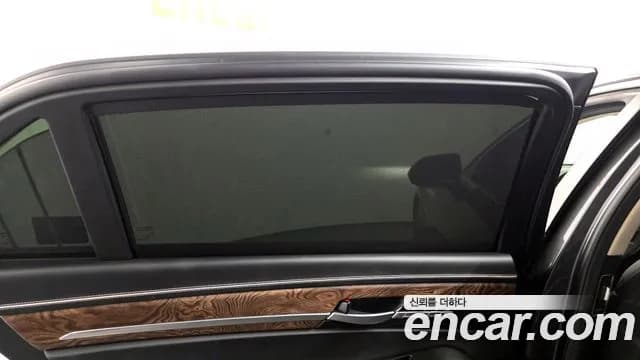 2020 Genesis G90 3.8 AWD Sold VIN KMHG341DDLU079595 – photo 18 2020 Genesis G90 3.8 AWD Sold VIN KMHG341DDLU079595 – photo 18