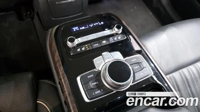 2020 Genesis G90 3.8 AWD Sold VIN KMHG341DDLU079595 – photo 21 2020 Genesis G90 3.8 AWD Sold VIN KMHG341DDLU079595 – photo 21