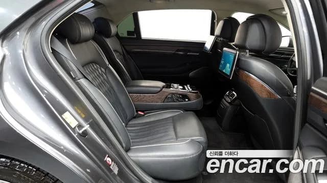 2020 Genesis G90 3.8 AWD Sold VIN KMHG341DDLU079595 – photo 33 2020 Genesis G90 3.8 AWD Sold VIN KMHG341DDLU079595 – photo 33