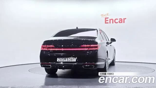 2021 Genesis G90 3.8 AWD Sold VIN KMHG341DDMU087640 – exterior detail 2021 Genesis G90 3.8 AWD Sold VIN KMHG341DDMU087640 – exterior detail