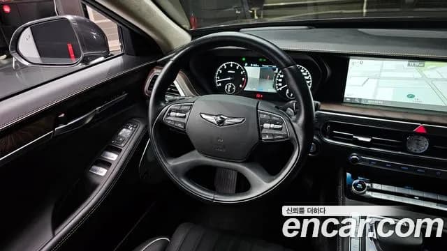 2021 Genesis G90 5.0 AWD Sold VIN KMHG511HDMU092981 – interior seats 2021 Genesis G90 5.0 AWD Sold VIN KMHG511HDMU092981 – interior seats