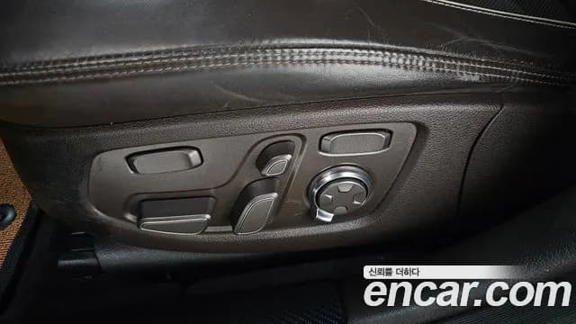 2017 Genesis EQ900 5.0 GDI AWD Sold VIN KMHG541HDHU028182 – photo 15 2017 Genesis EQ900 5.0 GDI AWD Sold VIN KMHG541HDHU028182 – photo 15