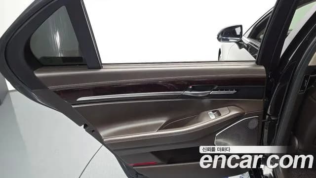2018 Genesis EQ900 5.0 GDI AWD Sold VIN KMHG541HDJU035241 – photo 21 2018 Genesis EQ900 5.0 GDI AWD Sold VIN KMHG541HDJU035241 – photo 21