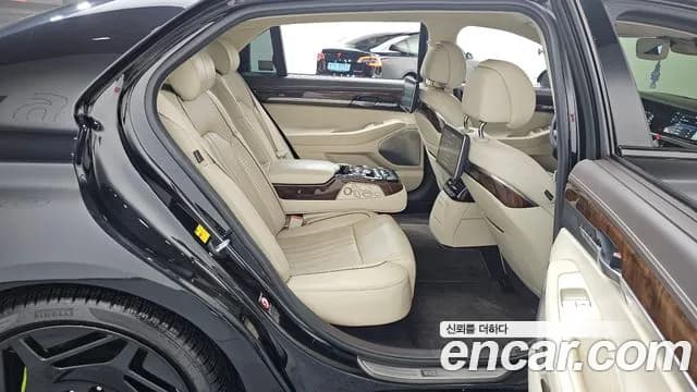 2018 Genesis EQ900 5.0 GDI AWD Sold VIN KMHG541HDJU035542 – photo 20 2018 Genesis EQ900 5.0 GDI AWD Sold VIN KMHG541HDJU035542 – photo 20