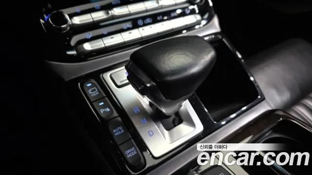2018 Genesis EQ900 5.0 GDI AWD Sold VIN KMHG541HDJU046903 – photo 13 2018 Genesis EQ900 5.0 GDI AWD Sold VIN KMHG541HDJU046903 – photo 13
