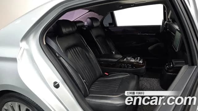 2018 Genesis EQ900 5.0 GDI AWD Sold VIN KMHG541HDJU046903 – photo 16 2018 Genesis EQ900 5.0 GDI AWD Sold VIN KMHG541HDJU046903 – photo 16